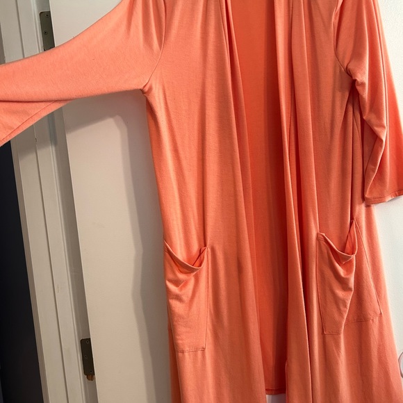 Size Large Zenana cardigan with 2 pair matching LuLaRoe TC Leggings Coral Blue - Picture 9 of 9